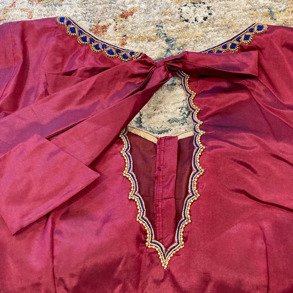 Custom red and Gold Silk Choli Blouse for Saree or Lehenga - Picture 4 of 7